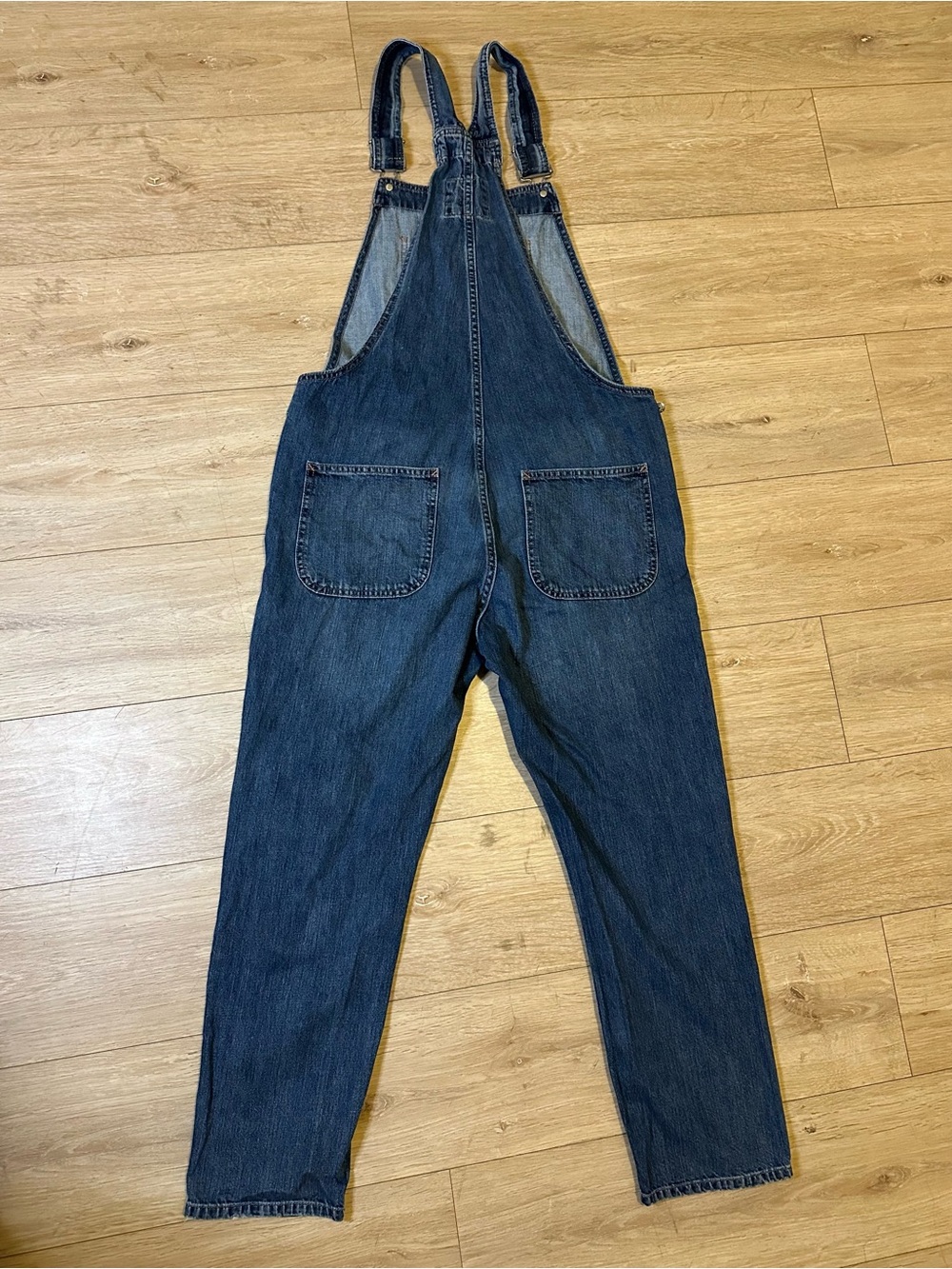 GAP Denim Bib Overalls Jeans in Blue Wash - Picture 3 of 6